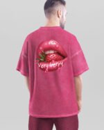 Męska koszulka oversize <br>Very Berry - efekt sprania