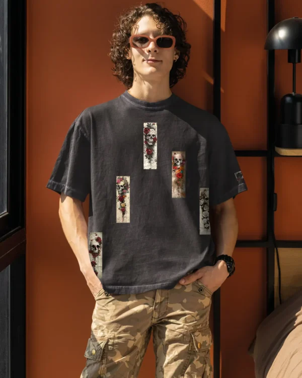 Koszulka oversize czarna <br>Czaszki i kwiaty <br>- Edycja Limitowana