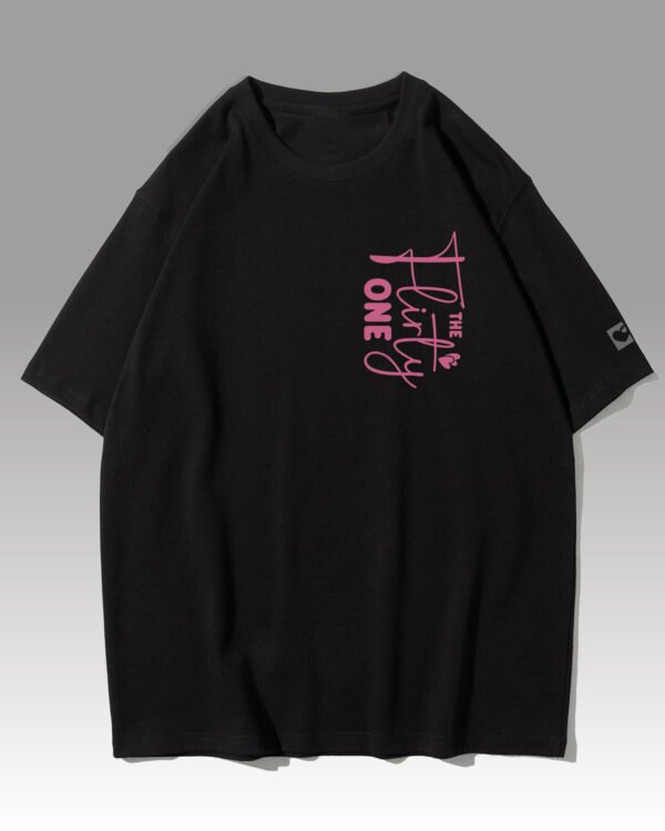 Koszulka oversize <br>The Flirty One - nadruk z zamszu