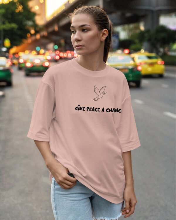 Koszulka oversize <br>Give Peace a Chance - nadruk silikonowy