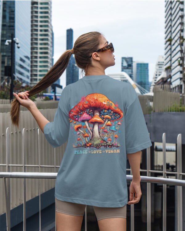 Damska koszulka oversize <br>Peace Love Vegan