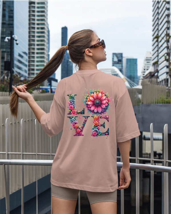 Damska koszulka oversize <br>Love Blossoms