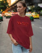 Koszulka oversize <br>Kiss me More - nadruk holograficzny poziomy