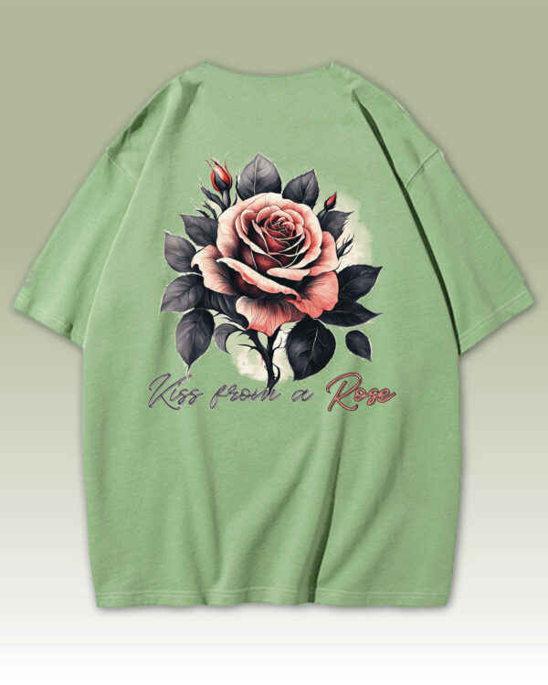 TL0472BIG Tshirt Oversize Matcha2 Damska koszulka Gruba Premium <br>Kiss from a Rose