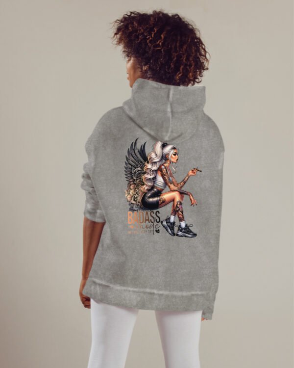 Bluza oversize z kapturem <br>Niegrzeczny Anioł – efekt sprania
