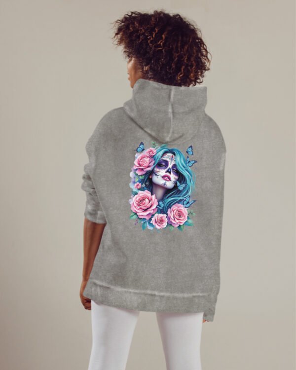 Bluza oversize z kapturem <br>Dusza w Kwiatach – efekt sprania