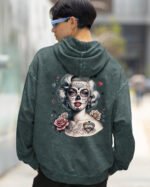 Bluza oversize z kapturem <br>Królowa Cieni – efekt sprania