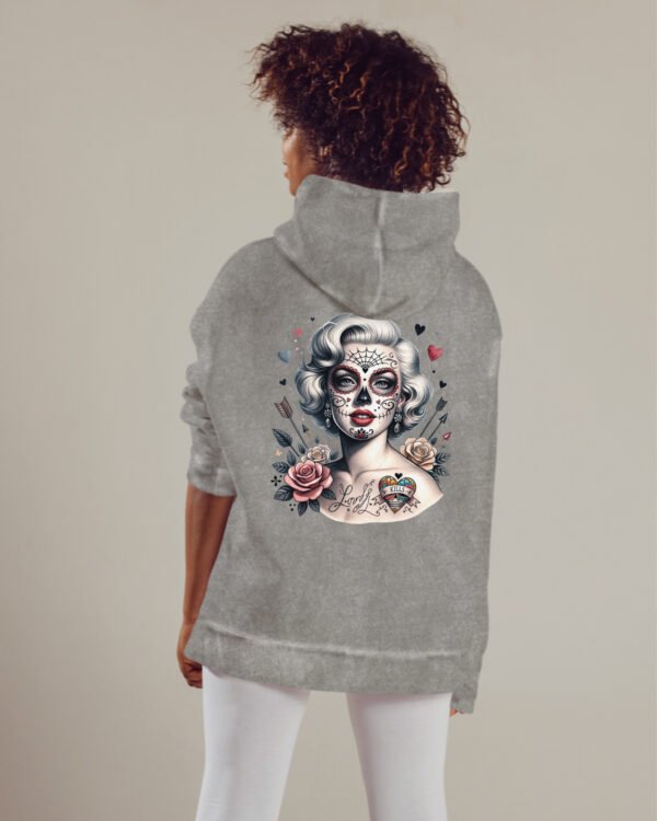 Bluza oversize z kapturem <br>Królowa Cieni – efekt sprania