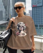 Koszulka oversize efekt sprania <br>Królowa Cieni