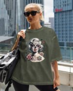 Koszulka oversize efekt sprania <br>Królowa Cieni