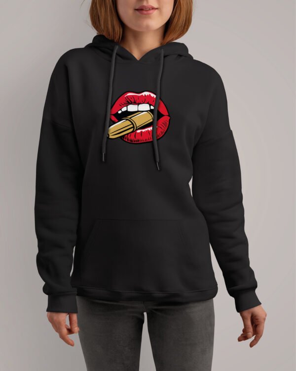 Bluza z kapturem <br>Usta i pocisk