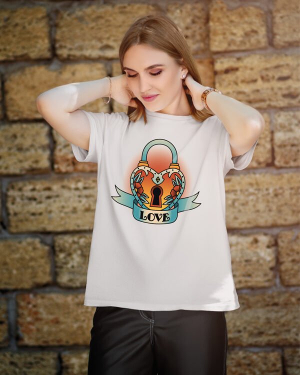 Koszulka z napisem <br>LOVE serce kłódka