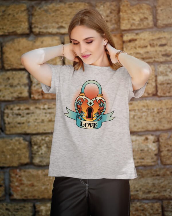 Koszulka z napisem <br>LOVE serce kłódka