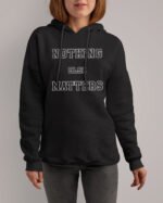 Bluza z kapturem z nadrukiem <br>Nothing Else Matters