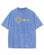 Koszulka oversize efekt sprania <br>Zamszowy nadruk Vibe ON