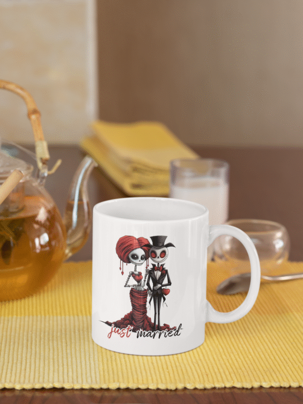 Kubek Just Married mroczny prezent dla nowożeńców