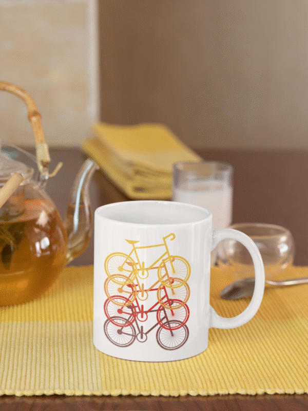 TL SUB MUG WH 0491 01 Kubek z rowerami w kolorze ombre minimalistyczny nadruk
