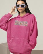 Bluza oversize z kapturem <br>na Dzień Matki z napisem MAMA