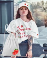 Zestaw Strawberry Fields Forever <br>Koszulka Plecak i Czapka