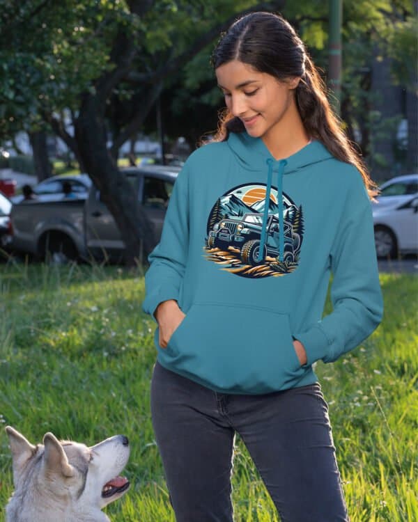 TL0360 Hoodie SIM Akwamaryna2 Bluza z kapturem z autem terenowym <br>Off-Road 4x4 Przygoda