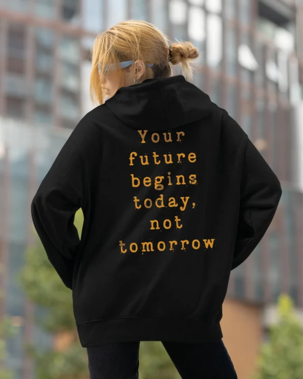 Bluza oversize z kapturem <br>Your future begins today