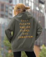 Bluza oversize z kapturem <br>Your future begins today