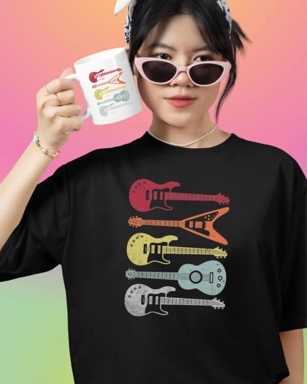 TLSET0977 Tshirt Mug2 Zestaw Koszulka i Kubek z Gitarami dla Muzyka Guitars