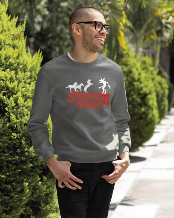 1493 (27) Bluza bez kaptura <br>Stranger Things Parodia Konie