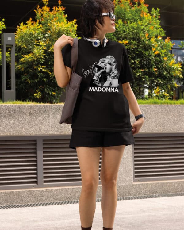 1 (11) Koszulka Muzyka Madonna Podpis Królowa Popu